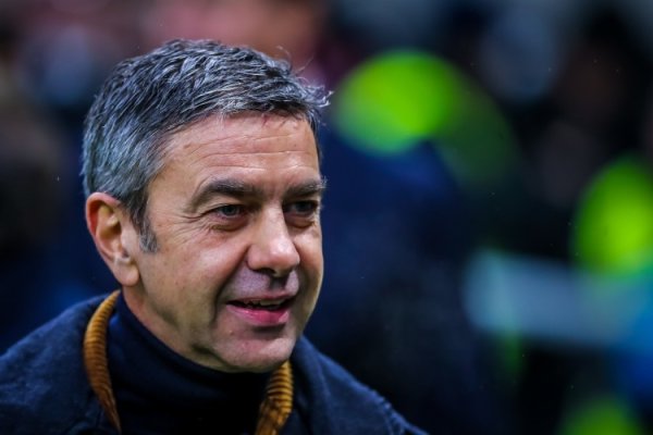 Costakuta: Chỉ Napoli mới có thể lọt vào bán kết Champions League, Milan cần cải thiện quốc phòng nế