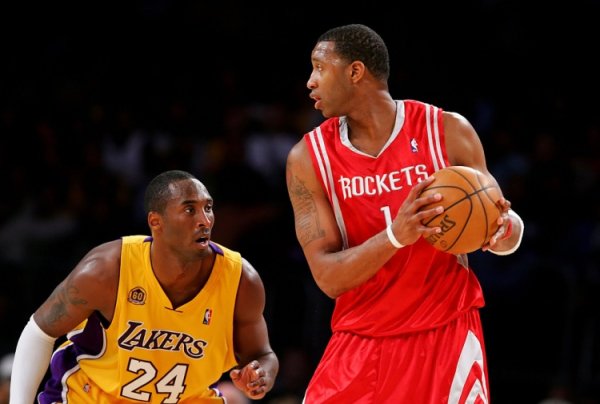 McGrady: Không ai có thể thay thế Kobe. Khi Kobe không được tôn trọng, tôi là người đầu tiên đứng lê