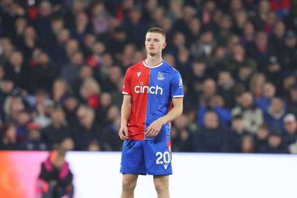Manchester United và Real Madrid quan tâm! Phóng viên: Walton và Crystal Palace có một thỏa thuận qu