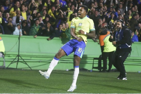 Rodrygo: Không ai ở Brazil là người chơi chính tuyệt đối. Ancelotti đã giúp tôi trưởng thành rất nhi