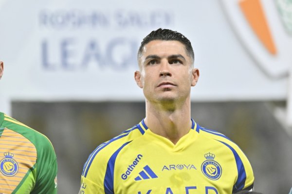 Huấn luyện viên chiến thắng: Ả Rập Xê Út mạnh hơn Bồ Đào Nha, Ronaldo có sự khôn ngoan để vượt qua c