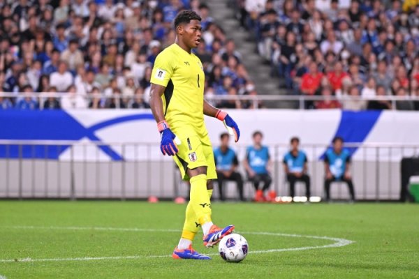 Aya Suzuki: Tạo cơ hội tấn công bằng những đường chuyền dài là thế mạnh của tôi. Điều quan trọng là 