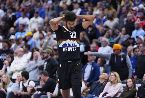 Jokic: Thế giới bên ngoài kỳ vọng quá cao vào Cameron Johnson, cho rằng anh có thể dễ dàng ghi trung